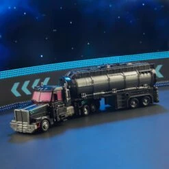 Leader SCOURGE Black Convoy Exclusive Transformers Legacy Velocitron Speedia 500 -Sconto Modello Giocattolo in Italia 88304d