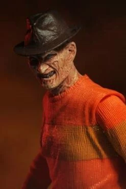 Freddy Krueger Action Figure Videogame Nightmare On Elm Street 18 Cm NECA 39756 -Sconto Modello Giocattolo in Italia d neca39756 b