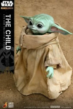 Hot Toys The Child 1:1 Star Wars The Mandalorian Life-Size Masterpiece Action Figure 36 Cm - APRIL 2021 -Sconto Modello Giocattolo in Italia x hot905871 n