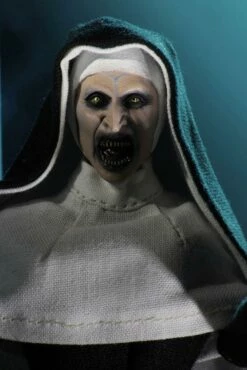 The Nun Retro Action Figure 20cm NECA 14899 -Sconto Modello Giocattolo in Italia x neca14899 a
