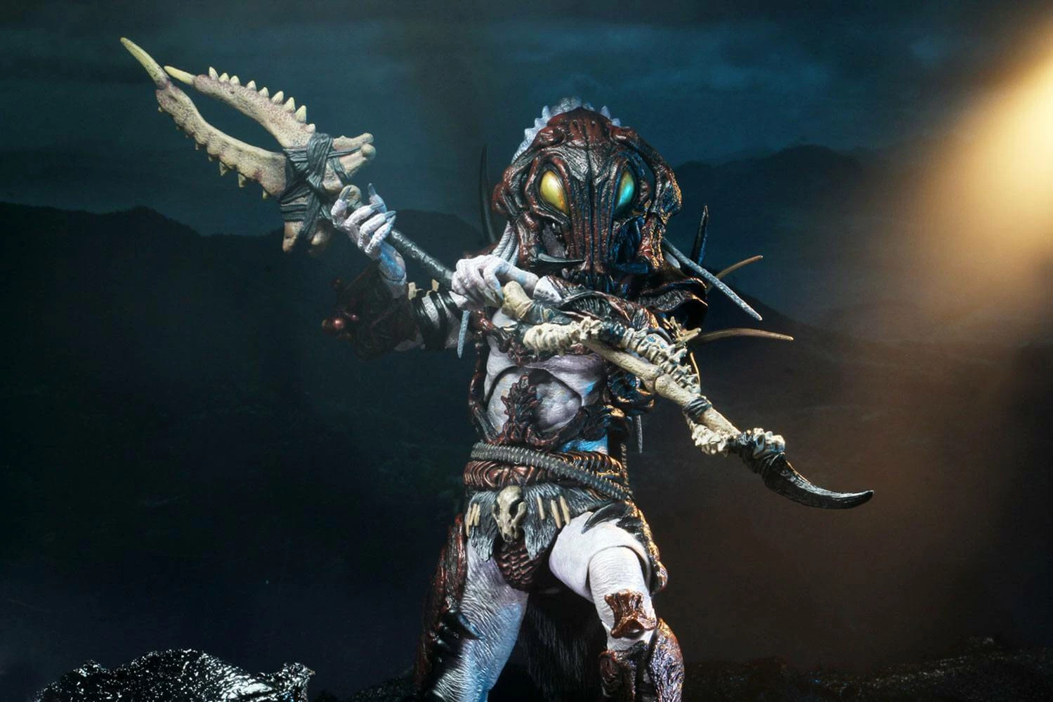 Predator Ultimate Action Figure Alpha Predator 100th Edition 20 Cm NECA 51575 14 Predator Ultimate Action Figure Alpha Predator 100th Edition 20 Cm NECA 51575 - immagine 12